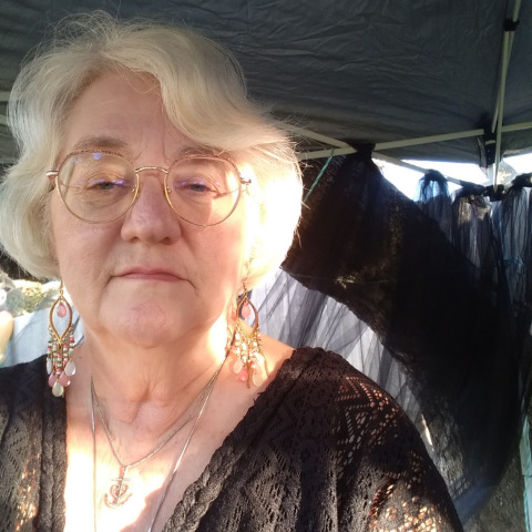 Biddy tarot community: Lynda Jo Schuessler